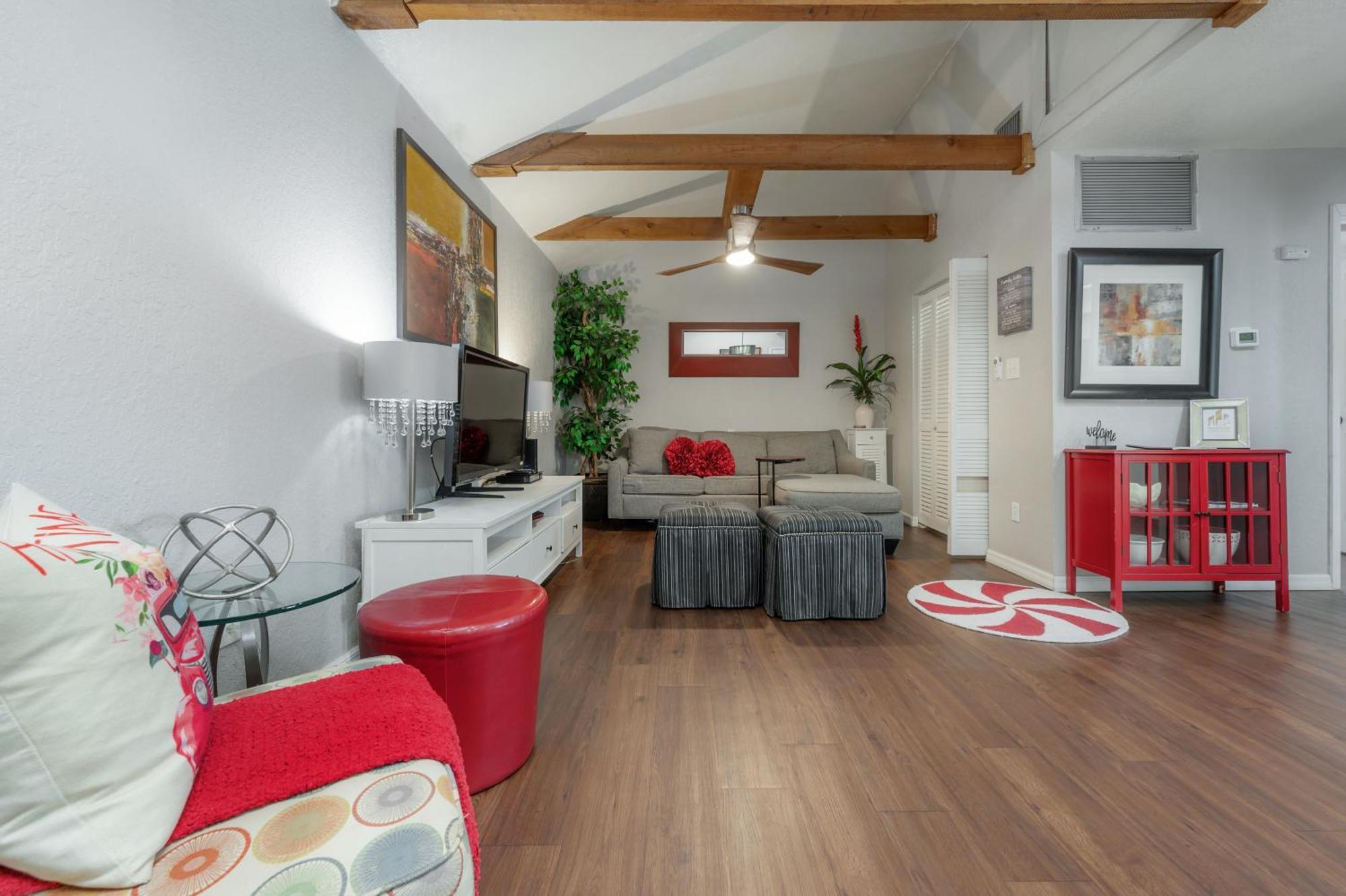 Hidden Couples Loft Retreat In Heights Foodie District Tampa Buitenkant foto
