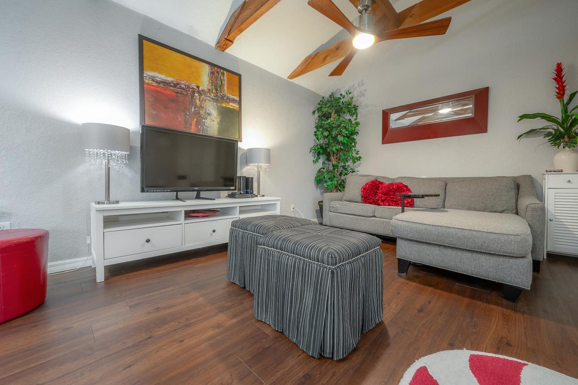Hidden Couples Loft Retreat In Heights Foodie District Tampa Buitenkant foto