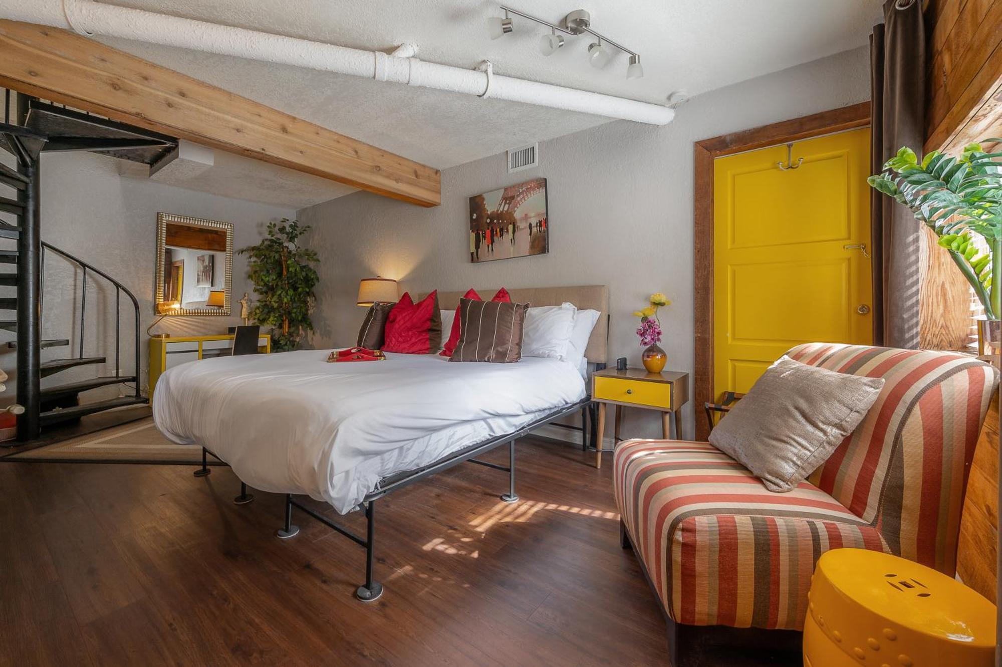 Hidden Couples Loft Retreat In Heights Foodie District Tampa Buitenkant foto