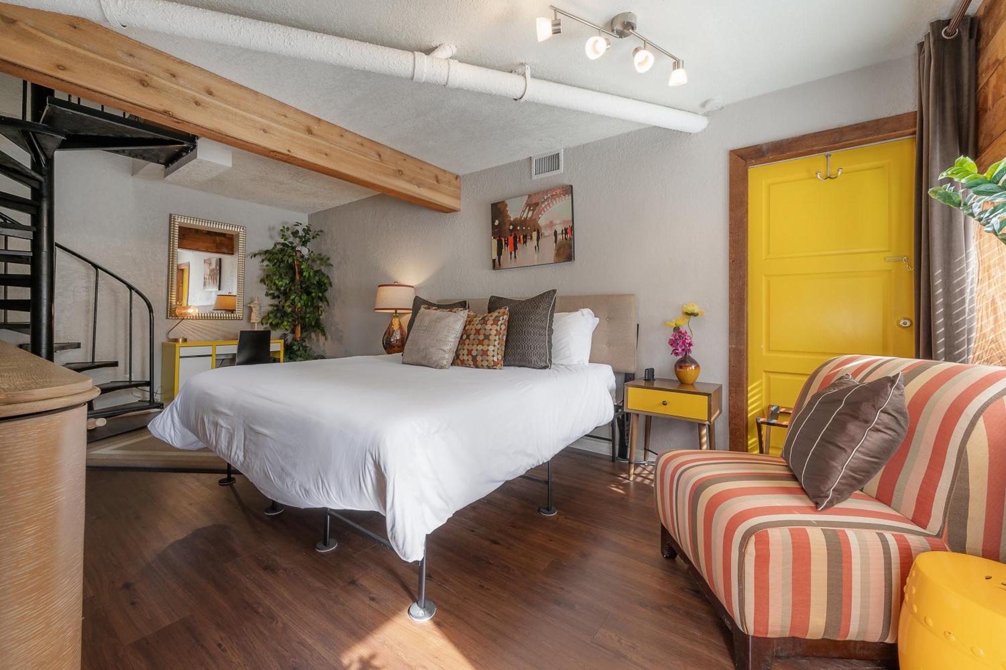 Hidden Couples Loft Retreat In Heights Foodie District Tampa Buitenkant foto